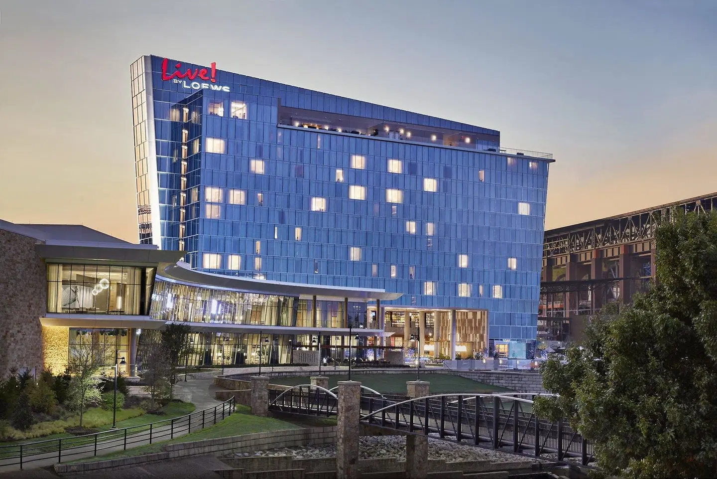 Live! by Loews - Arlington, TX EXTERIOR