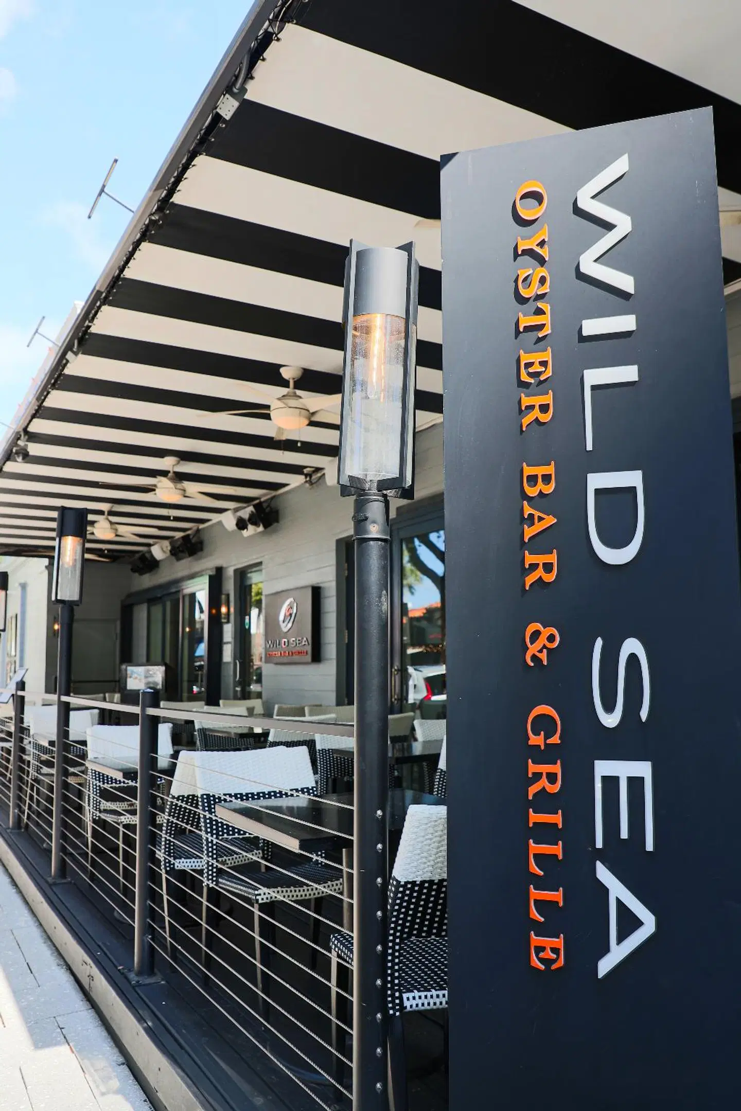 Riverside Hotel EXTERIOR