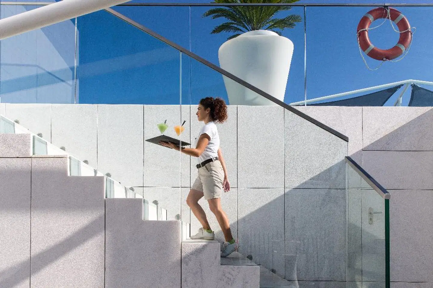 EPIC SANA Lisboa Hotel PEOPLE