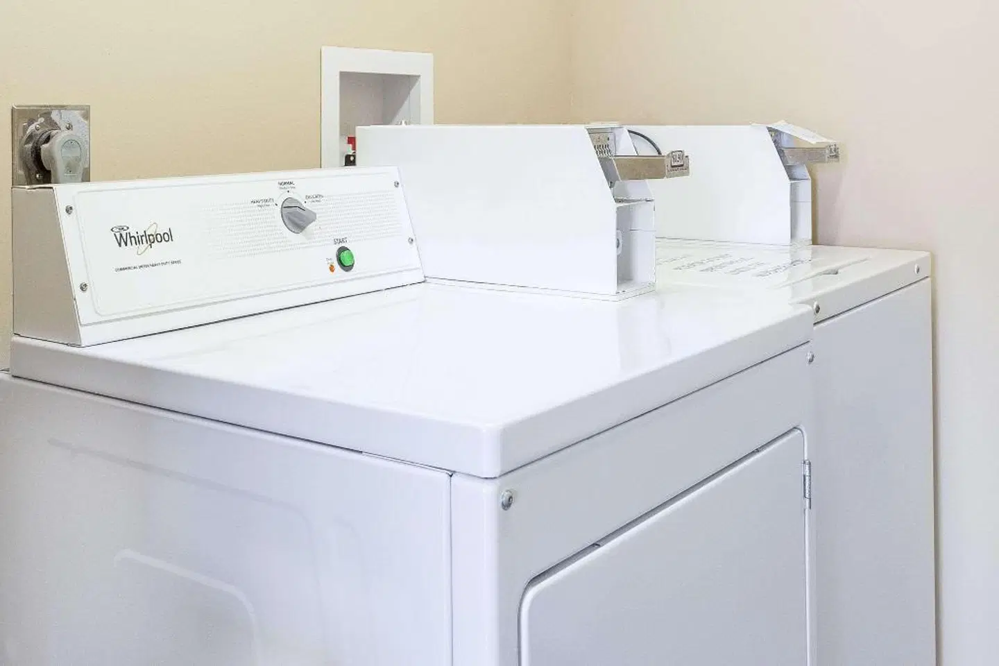 Days Inn by Wyndham Dickson ROOM_EXAMPLE