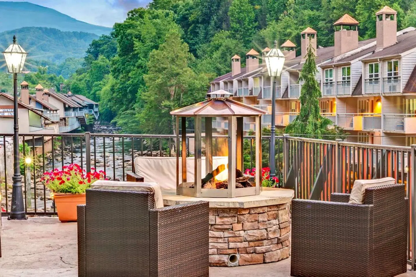 Baymont by Wyndham Gatlinburg On The River Terrasse