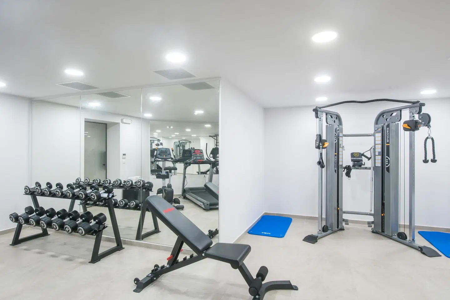 Noble Hotel Suites SPORTS_AND_LEISURE