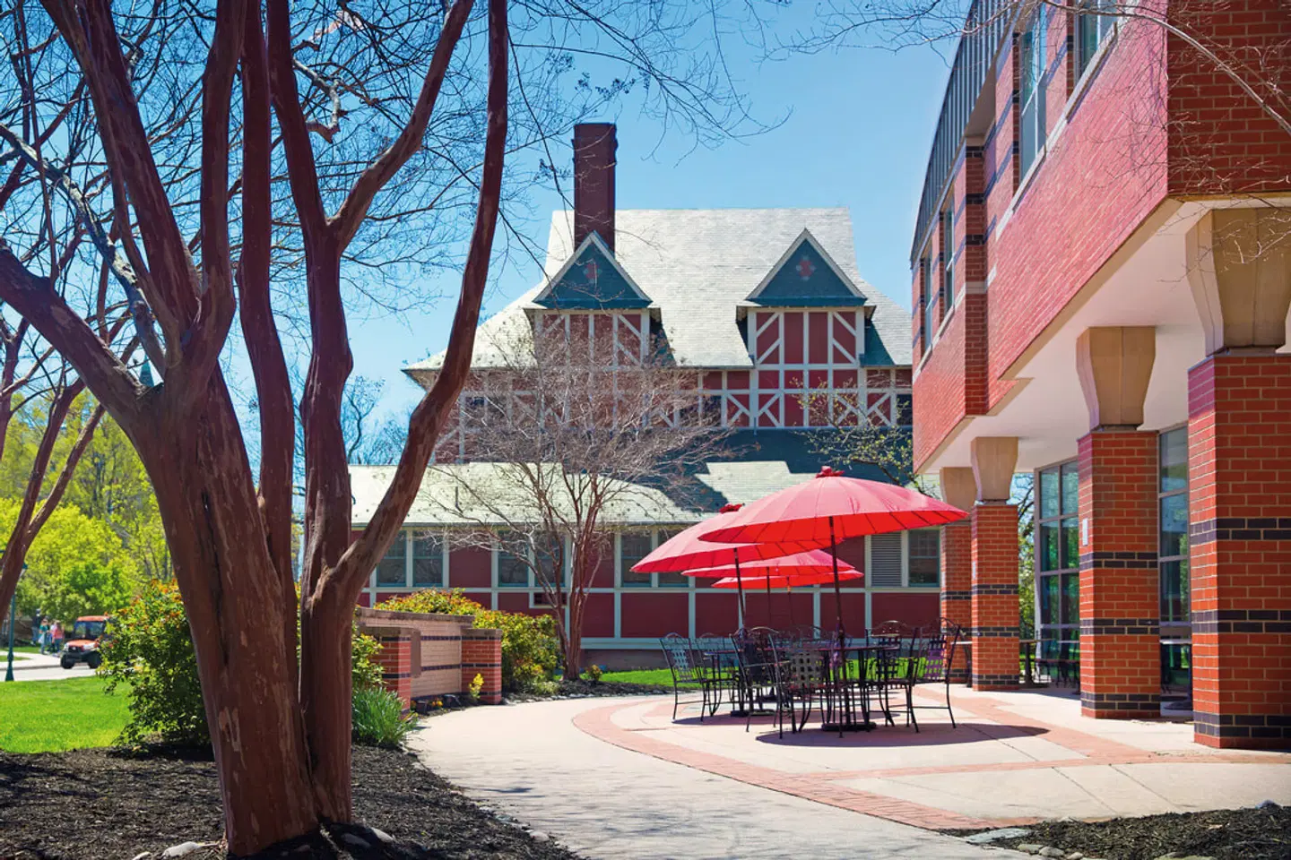 Kellogg Conference Hotel EXTERIOR