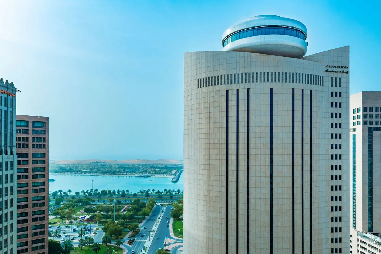 Le Royal Méridien Abu Dhabi EXTERIOR