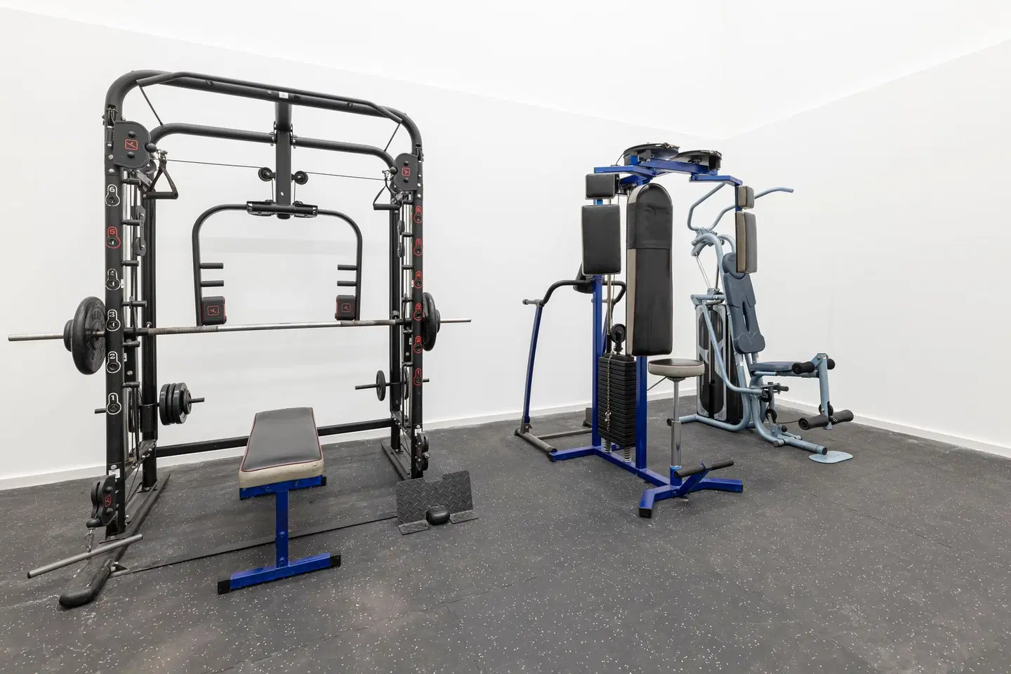 THB Royal SPORTS_AND_LEISURE