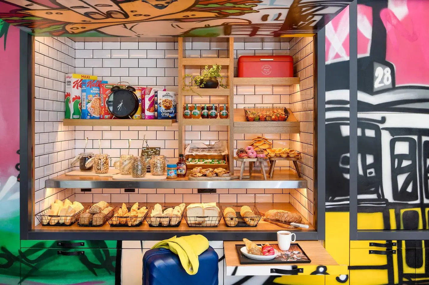 Moxy Lisbon City Bar