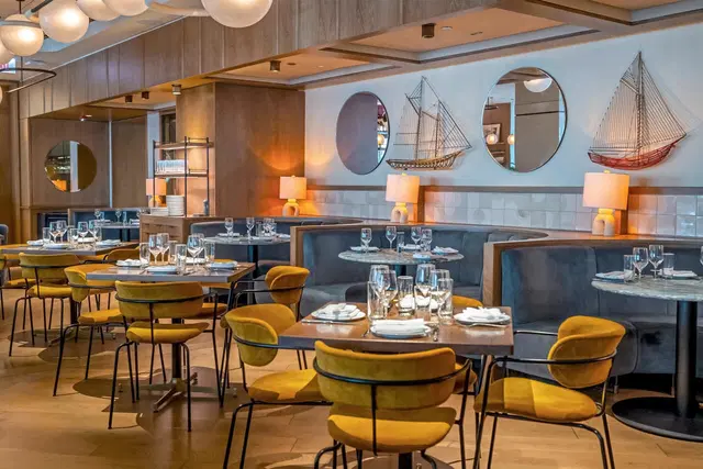 Hotel 55 Chicago Downtown Restaurant