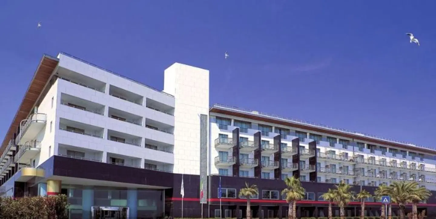 Grand Hotel Salerno EXTERIOR