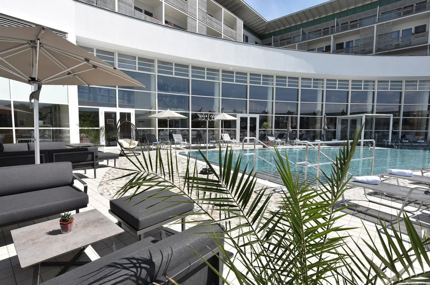 Reduce Hotel Vital Bad Tatzmannsdorf Terrasse