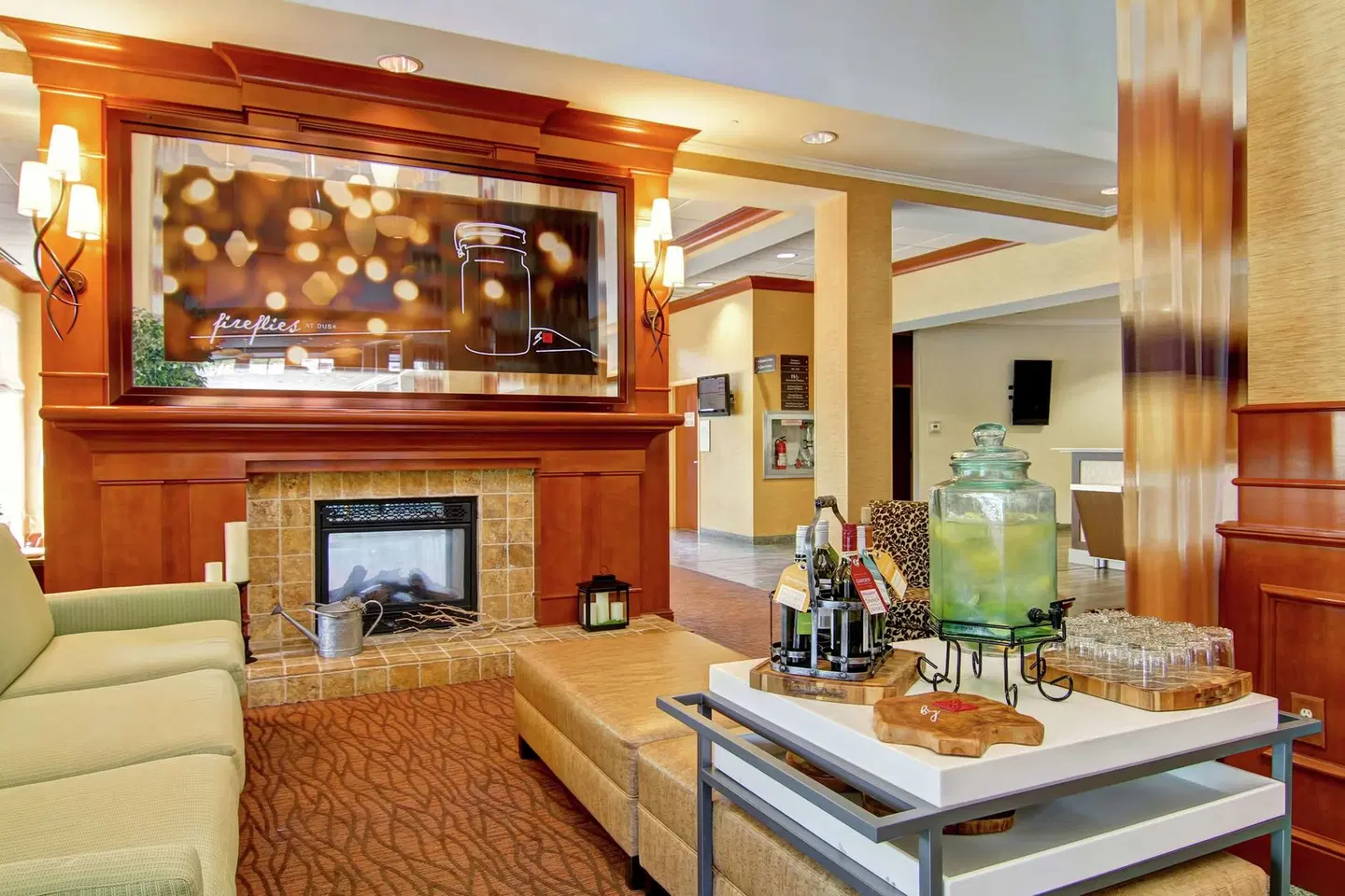 Hilton Garden Inn Ottawa Airport LOUNGE_LOBBY