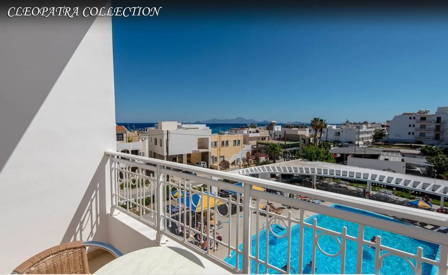 Cleopatra Kris Mari Terrasse