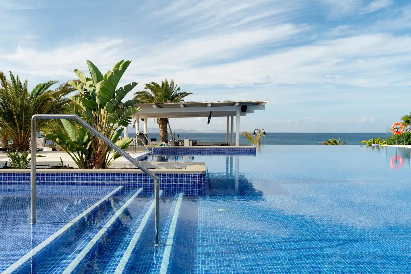 Dreams Lanzarote Playa Dorada Resort & Spa OUTDOOR_POOL