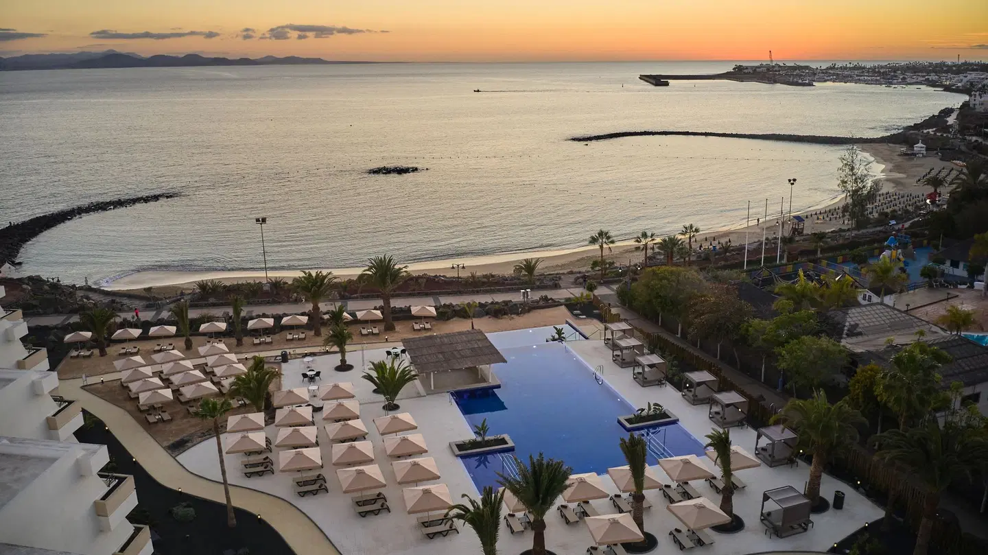 Dreams Lanzarote Playa Dorada Resort & Spa BEACH