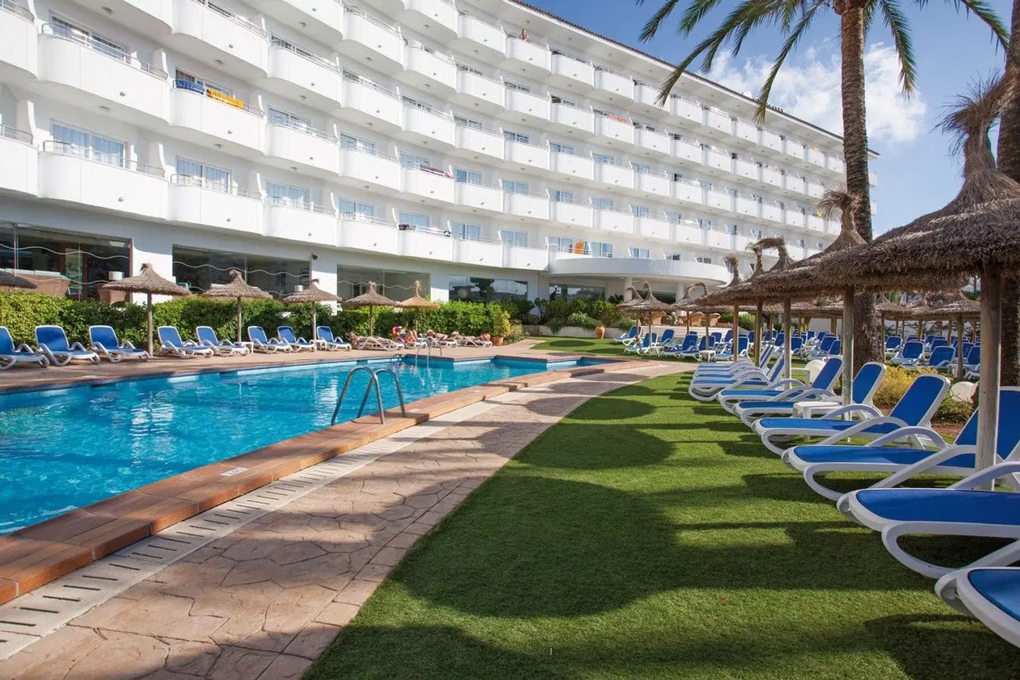 Grupotel Marítimo OUTDOOR_POOL