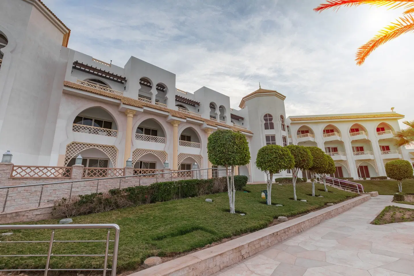 Old Palace Resort EXTERIOR