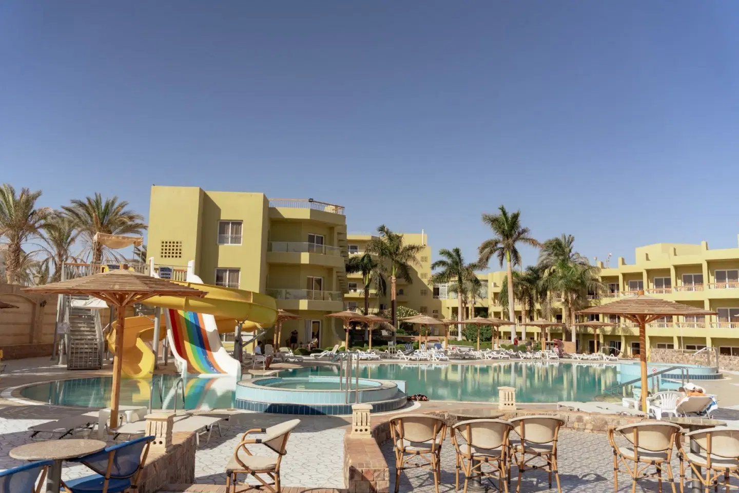 Palm Beach Resort OUTDOOR_POOL