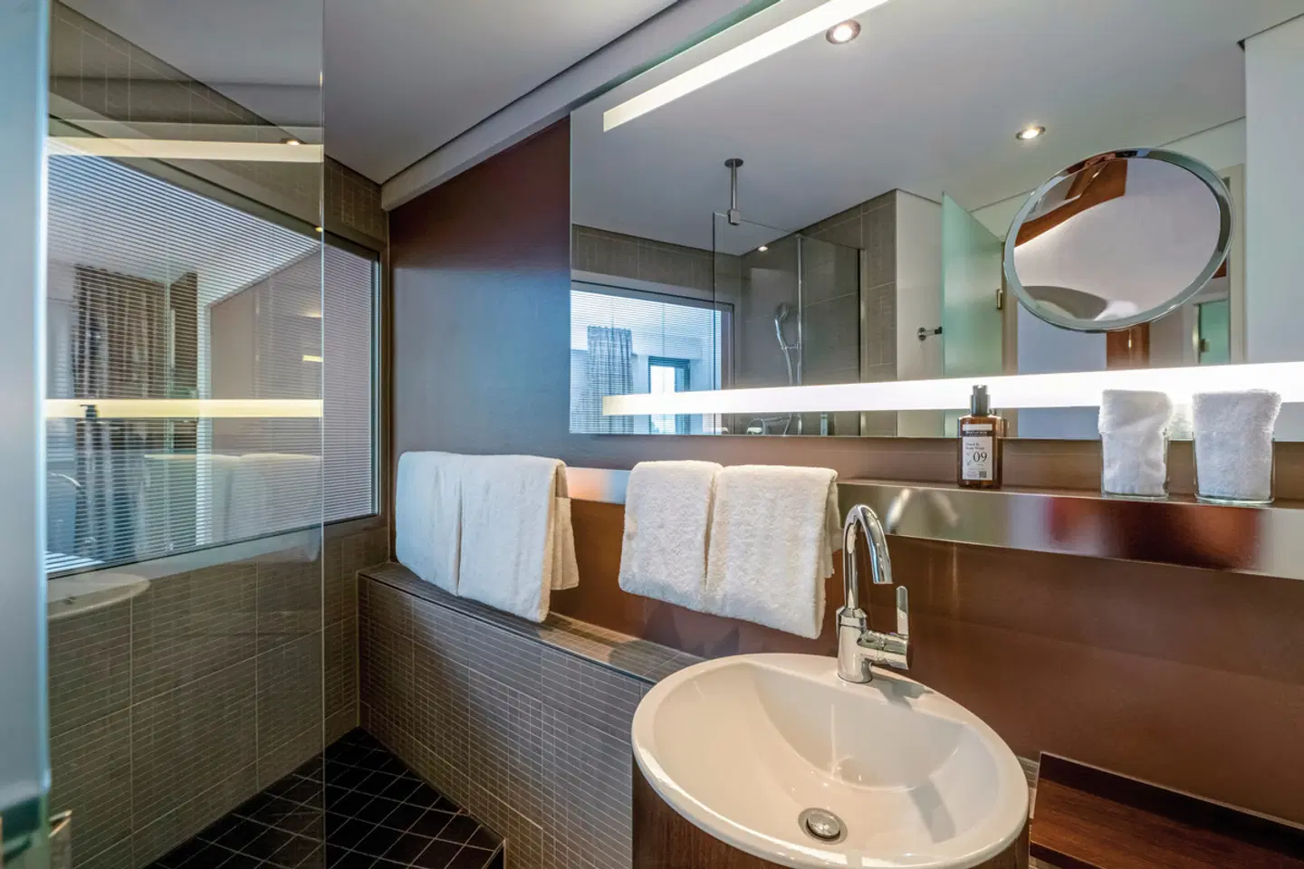 Mövenpick Hotel Hamburg Badezimmer