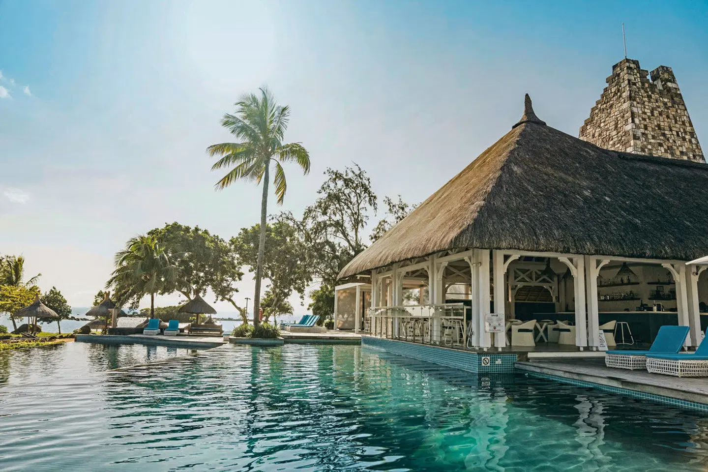 Radisson Blu Azuri Resort & Spa OUTDOOR_POOL