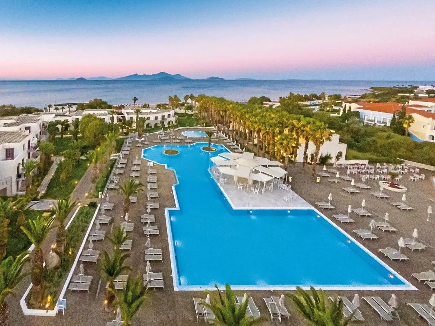 Porto Bello Beach Hotel & Aqua Park OUTDOOR_POOL