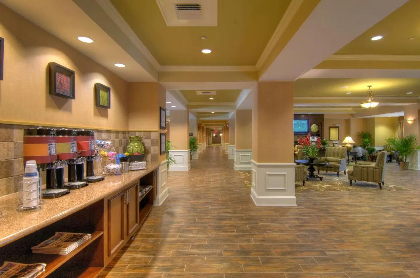 Hampton Inn & Suites Jekyll Island Bar