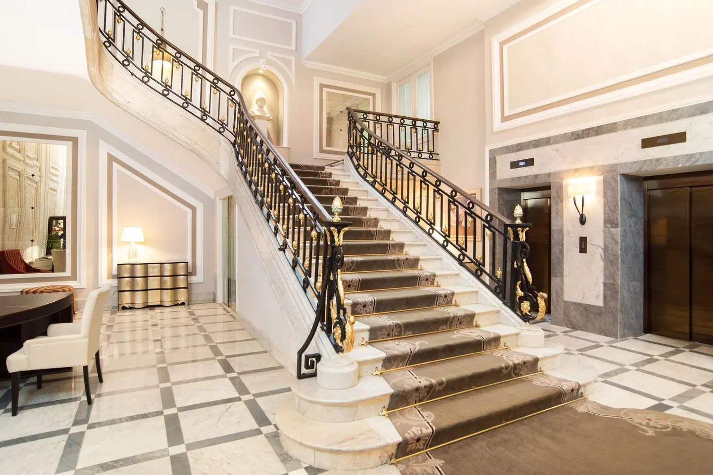 Hotel Maria Cristina, a Luxury Collection Hotel, San Sebastian LOUNGE_LOBBY