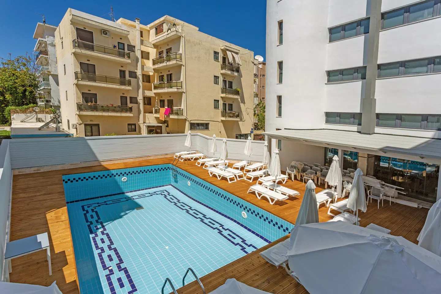 Rhodos Horizon City OUTDOOR_POOL