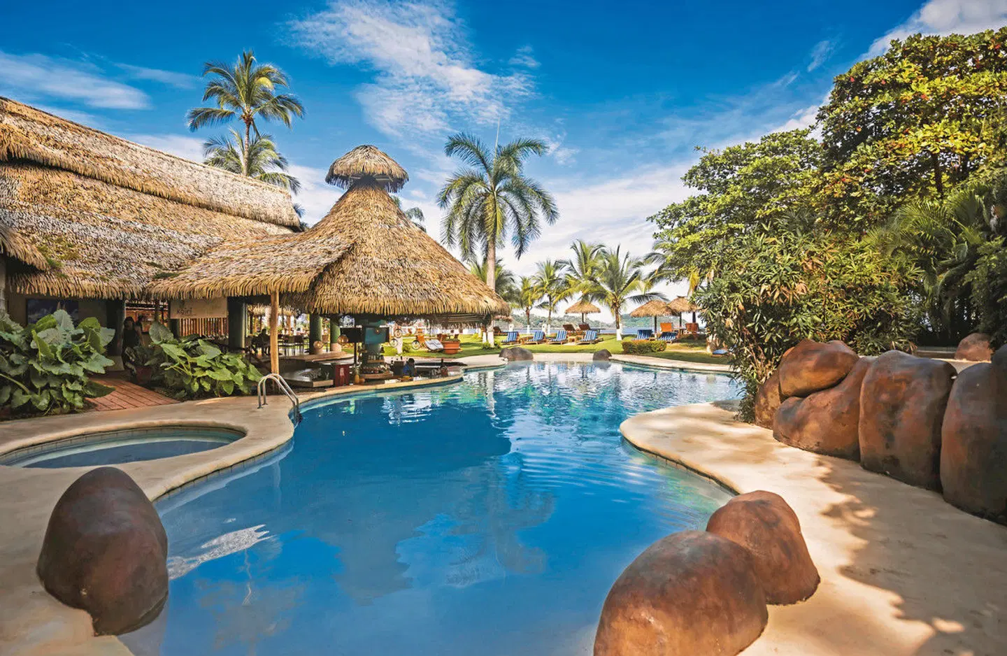 Bahia del Sol Beach Front Boutique Hotel OUTDOOR_POOL