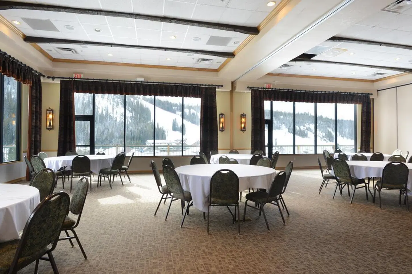 Winter Park Mountain Lodge Restaurant