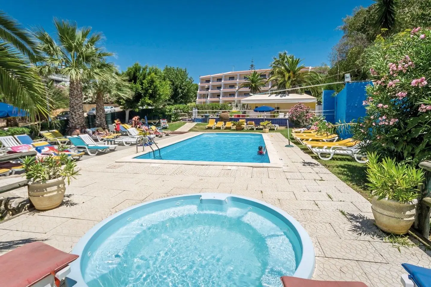 Monica Isabel Beach Club OUTDOOR_POOL