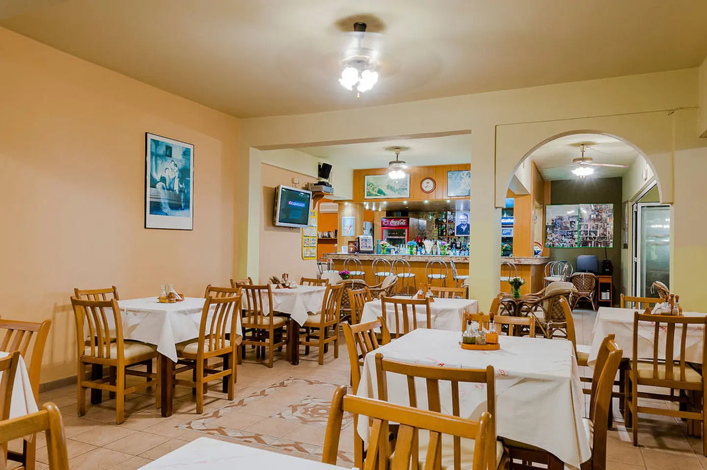 Esmeralda Hotel Restaurant