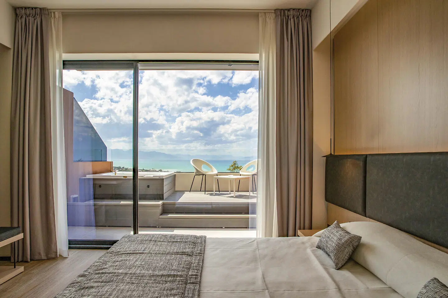 Costa Verde ROOM_EXAMPLE