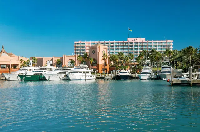 The Coral at Atlantis EXTERIOR