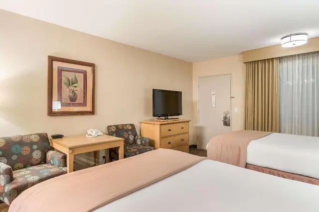 The Best Western PLUS Pavilions ROOM_EXAMPLE