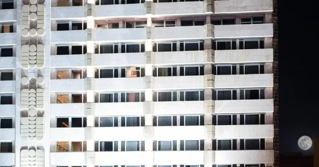 The Level at Meliá Sevilla EXTERIOR