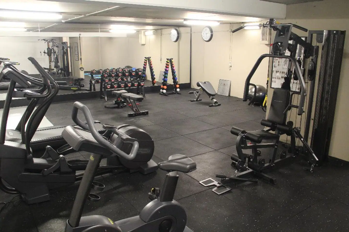 Leonardo Hotel Antwerp SPORTS_AND_LEISURE