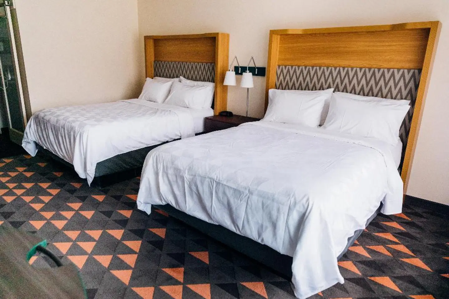 Holiday Inn & Suites Phoenix-Mesa/Chandler ROOM_EXAMPLE