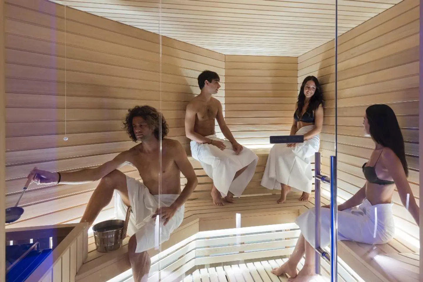 Posta Donini UNA Esperienze 1579 HEALTH_BEAUTY