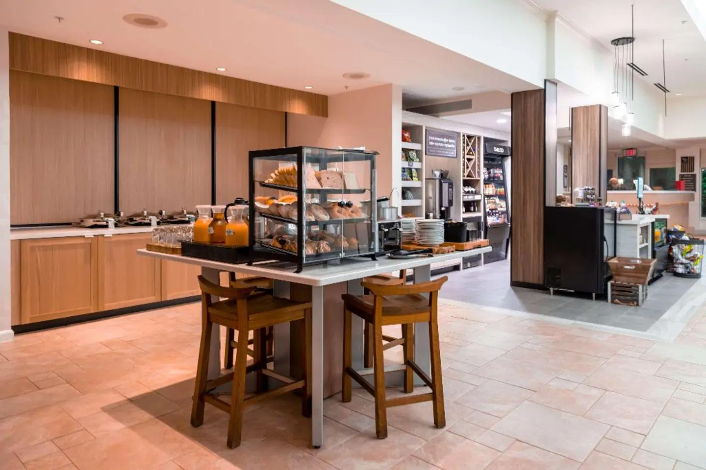 Hilton Garden Inn Orlando East/UCF Area Bar