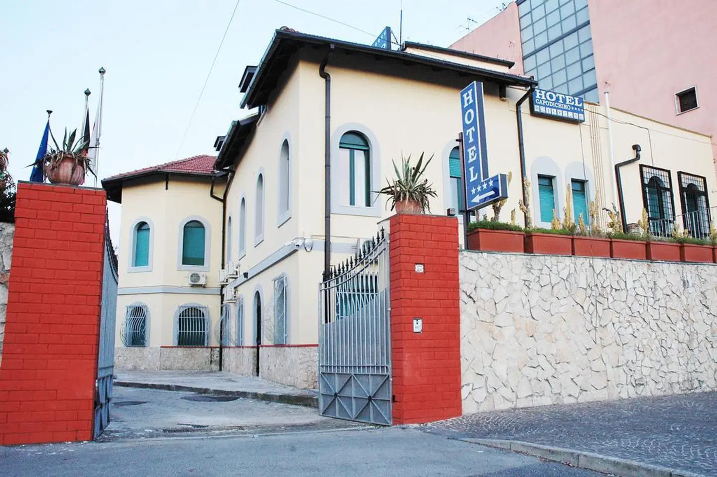Capodichino International Hotel EXTERIOR
