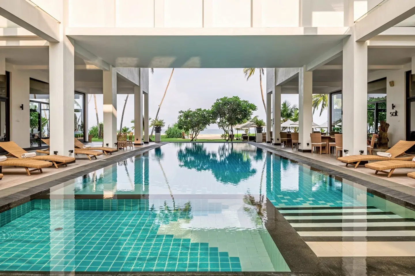 Shinagawa Beach INDOOR_POOL