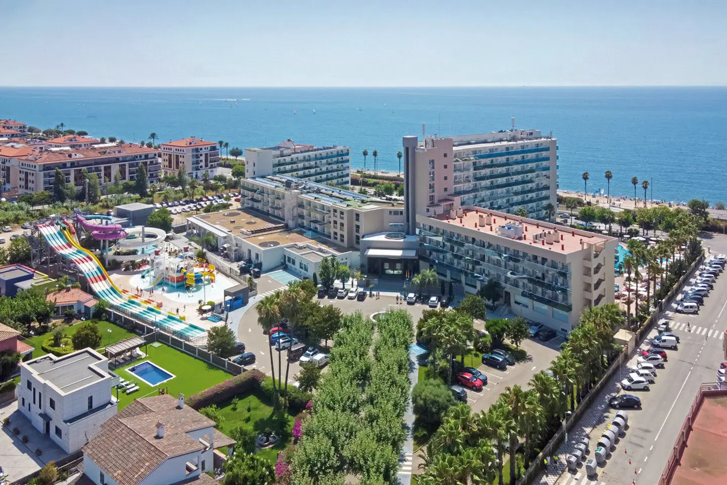 Golden Taurus Aquapark Resort EXTERIOR