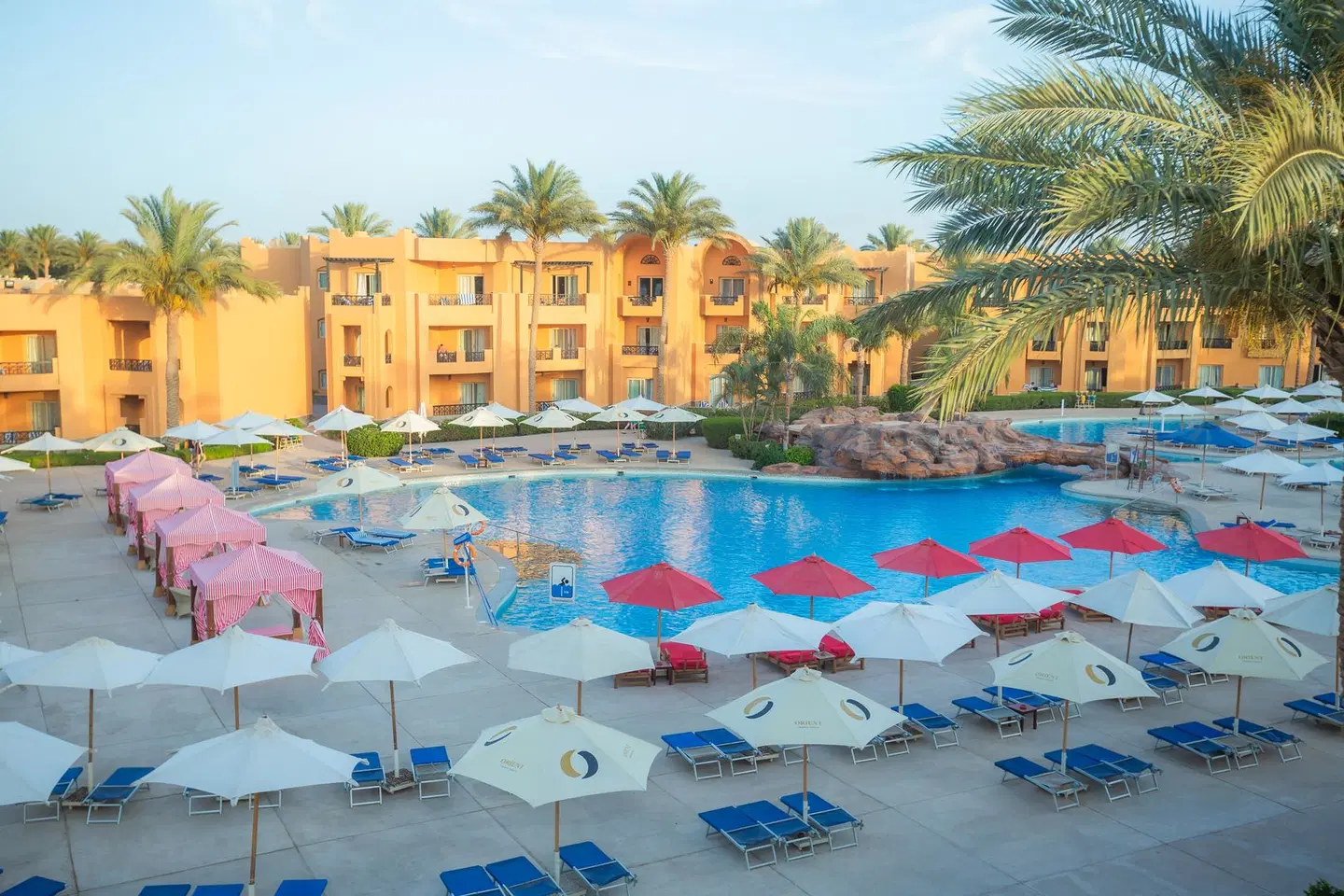 Stella Beach Resort & Spa OUTDOOR_POOL