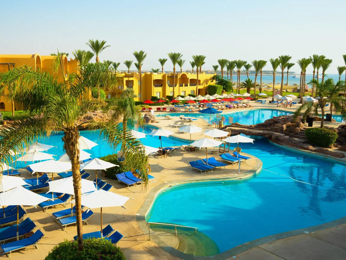 Stella Beach Resort & Spa OUTDOOR_POOL