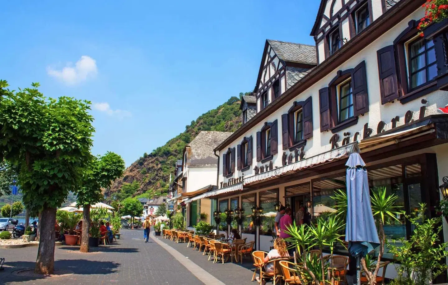 Moselhotel Burg-Cafe Alken EXTERIOR