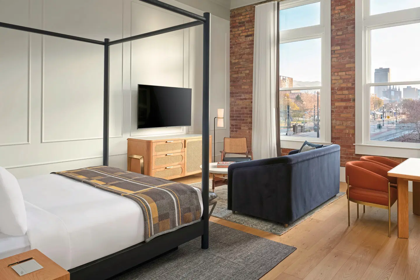 Asher Adams, Autograph Collection ROOM_EXAMPLE