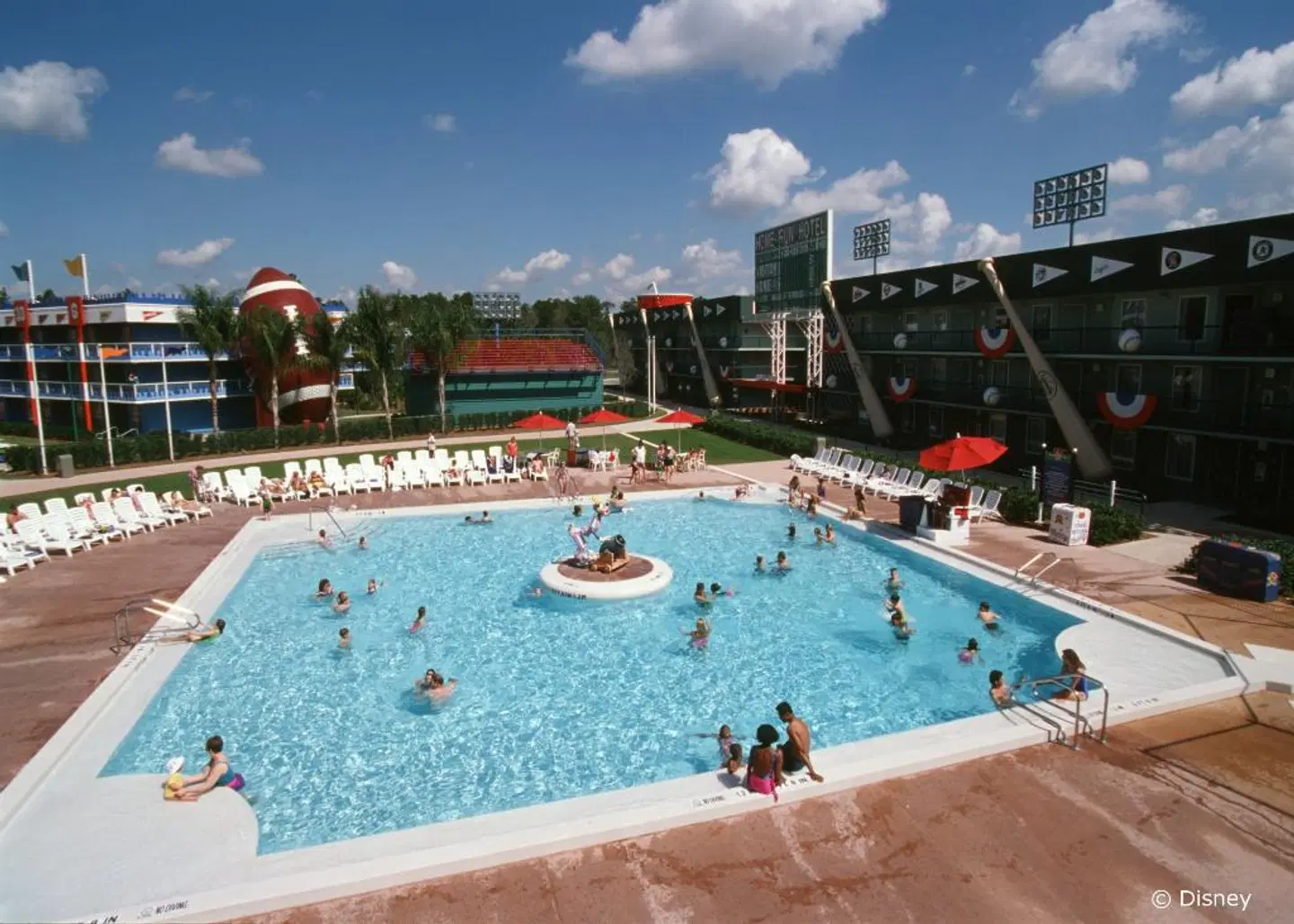 Disney's All-Star Resorts - Sports Resort OUTDOOR_POOL