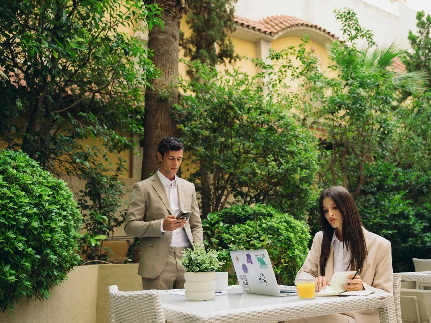 Novotel Athenes Garten