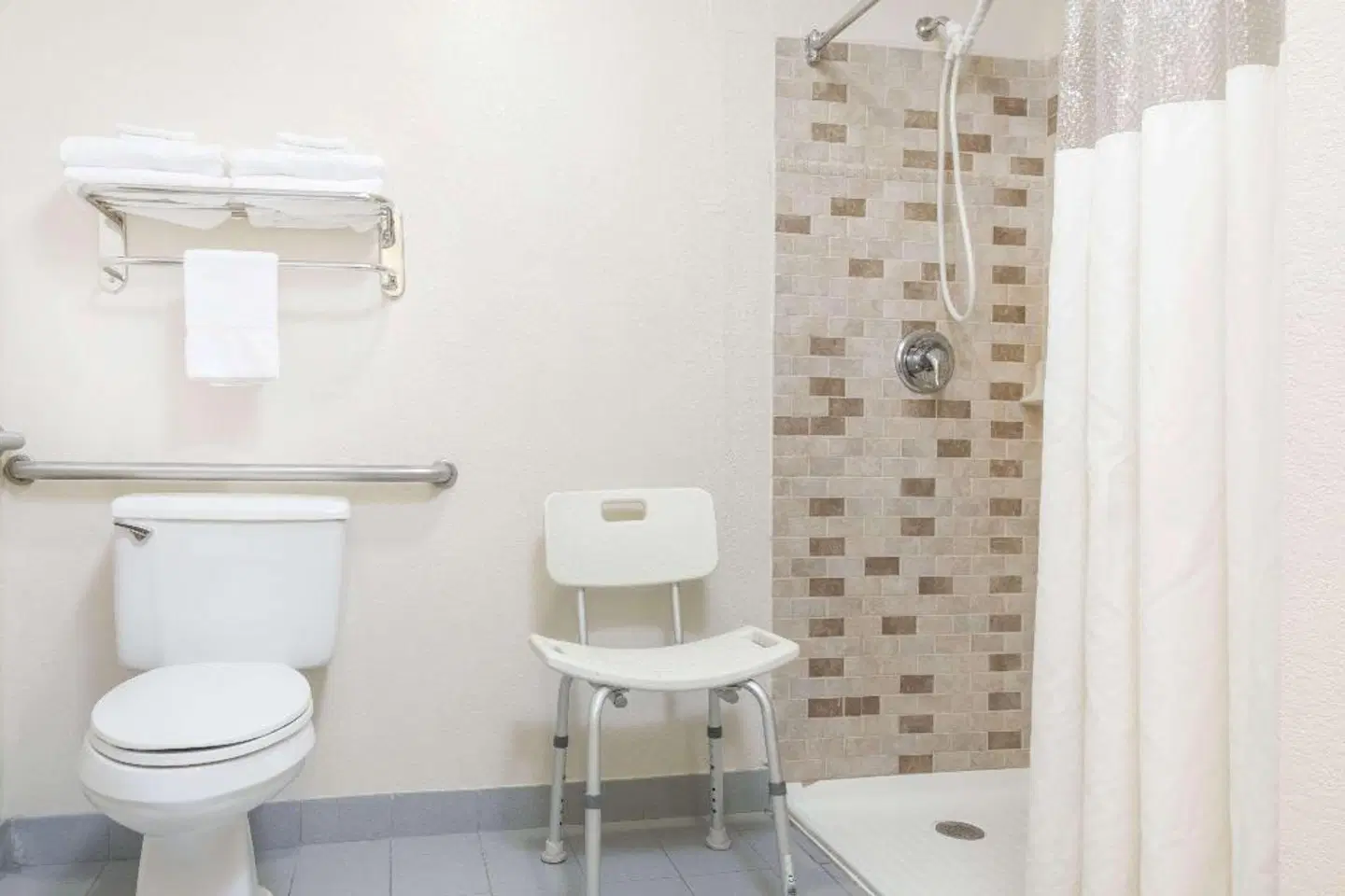 Days Inn by Wyndham Portland/Corpus Christi Badezimmer