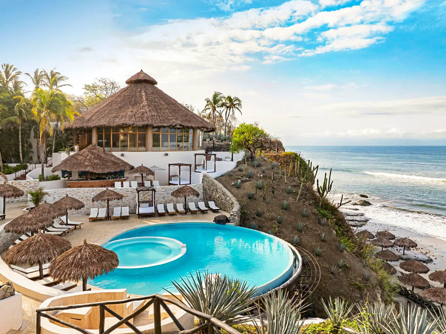Grand Palladium Vallarta Resort & Spa OUTDOOR_POOL