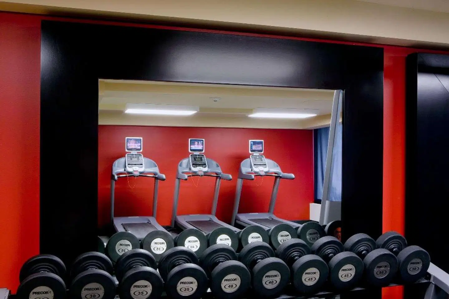 DoubleTree by Hilton Cleveland/Downtown Lakeside SPORTS_AND_LEISURE